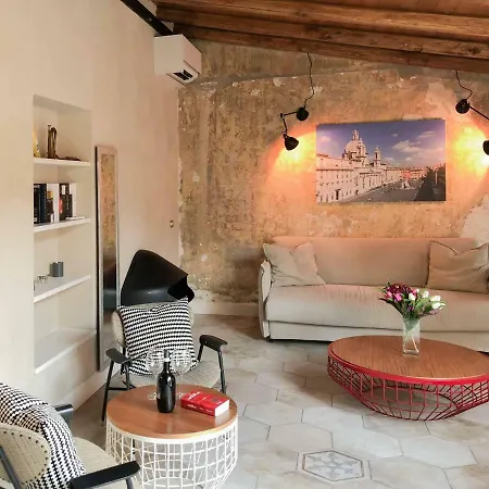 Appartement Babuino Patio Penthouse *