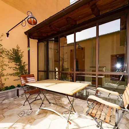 Babuino Patio Penthouse アパート *